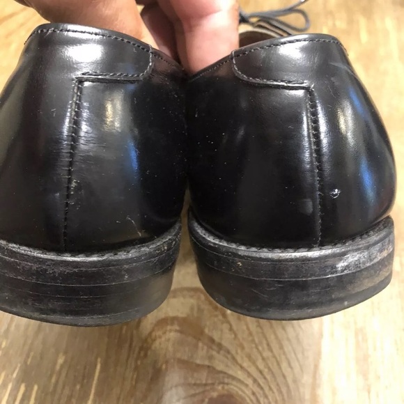 Allen Edmonds Oxford dress shoes size 8 Wide (K22) main image 7
